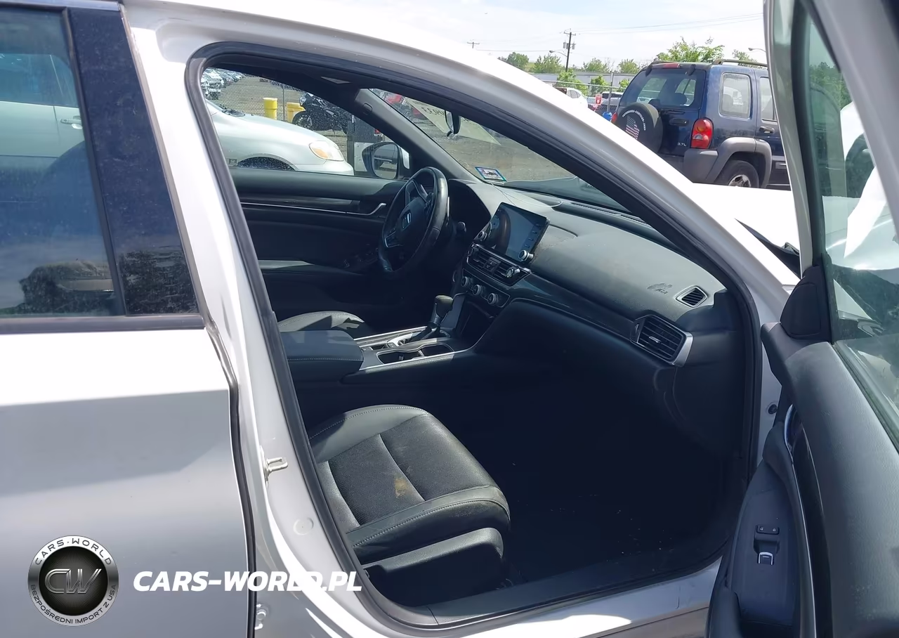 2019 Honda Accord Sport VIN:1HGCV1F32KA107023 - 5