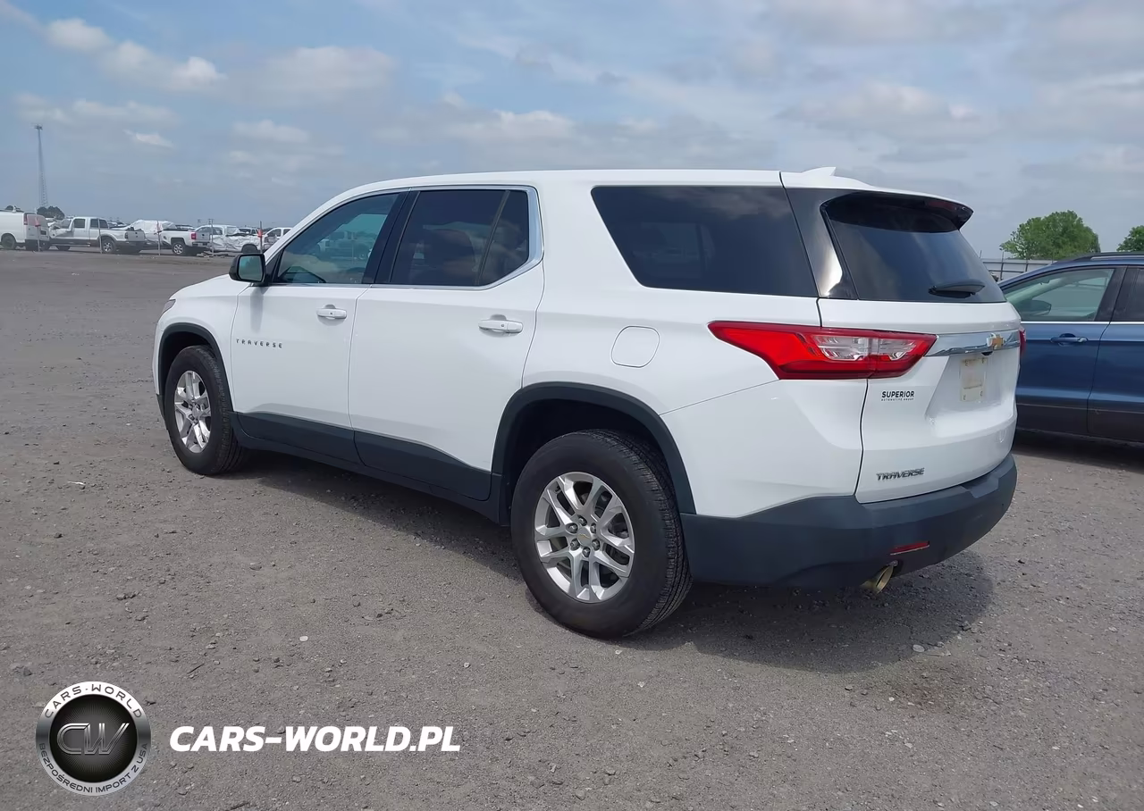 2021 Chevrolet Traverse Fwd Ls VIN:1GNERFKWXMJ162676 - 3