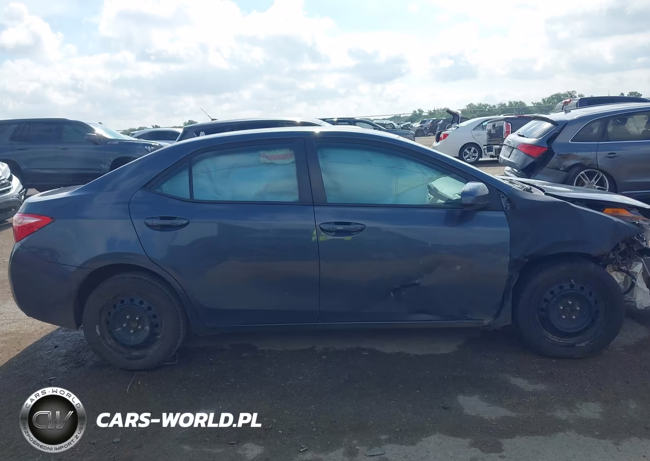 2017 Toyota Corolla Le VIN:5YFBURHE7HP708524 - 13