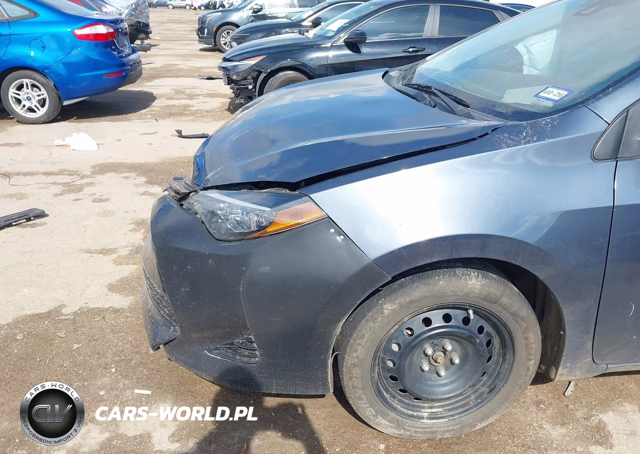 2017 Toyota Corolla Le VIN:5YFBURHE7HP708524 - 6