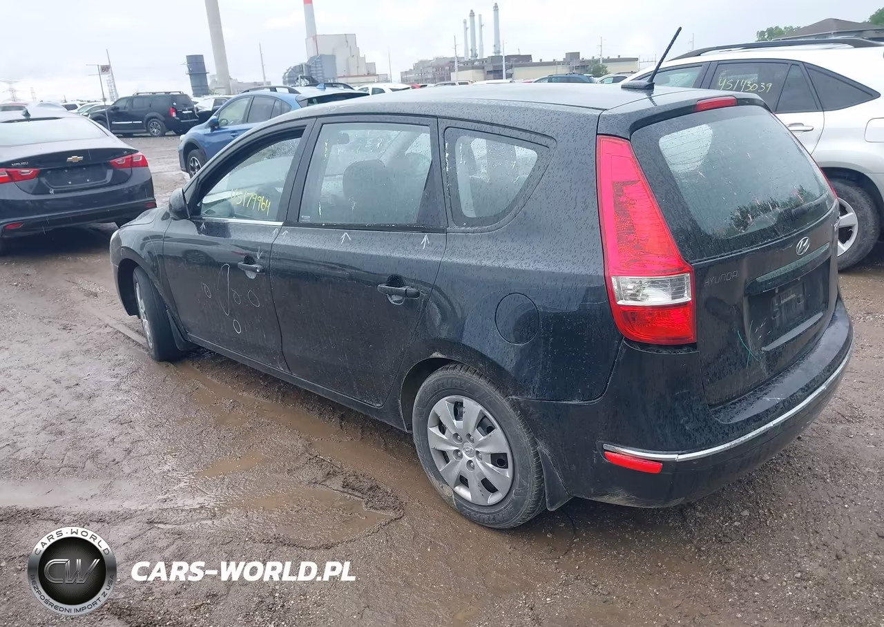2010 Hyundai Elantra Touring Gls VIN:KMHDB8AE7AU053479 - 3