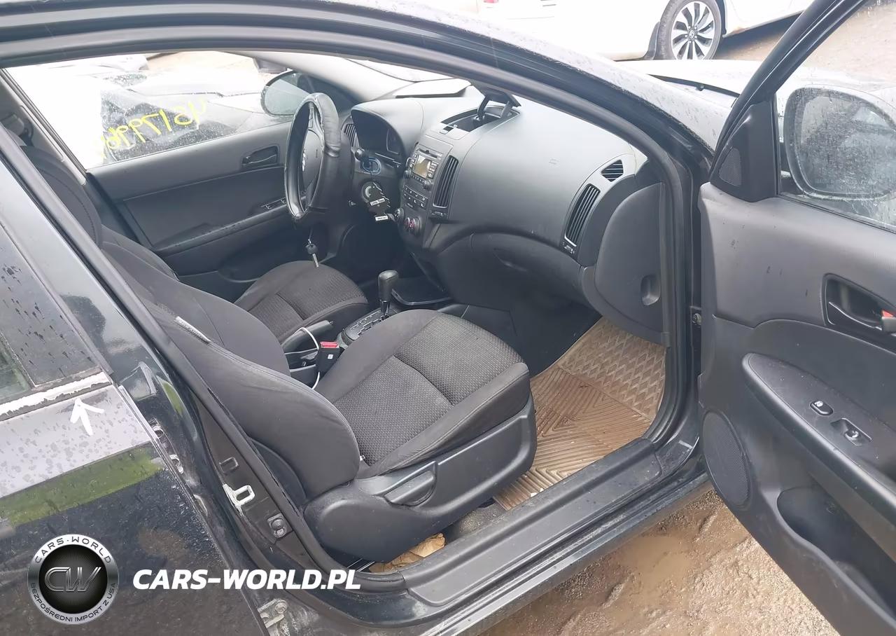 2010 Hyundai Elantra Touring Gls VIN:KMHDB8AE7AU053479 - 5