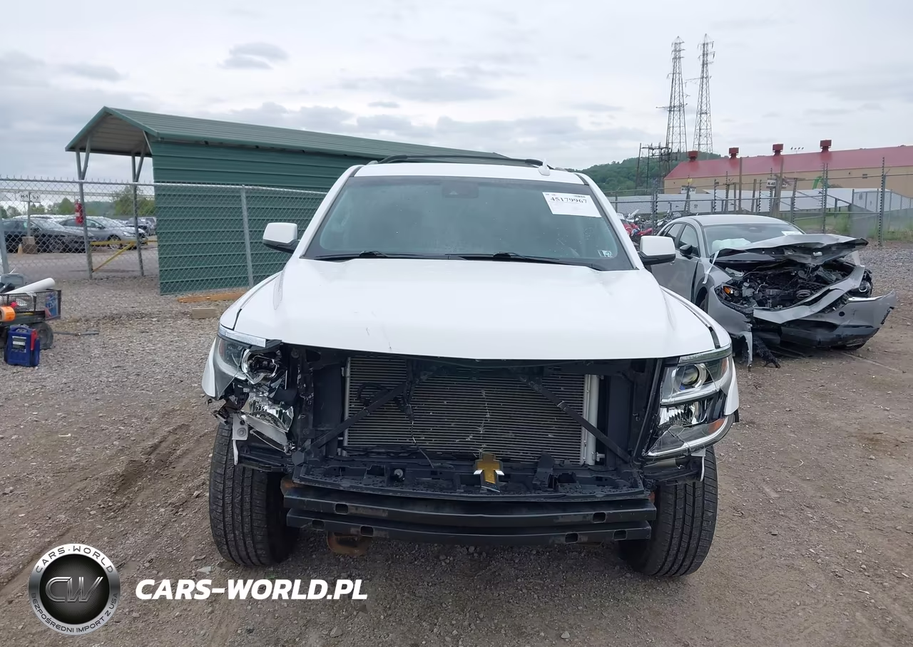 2015 Chevrolet Tahoe Lt VIN:1GNSKBKC7FR579831 - 13