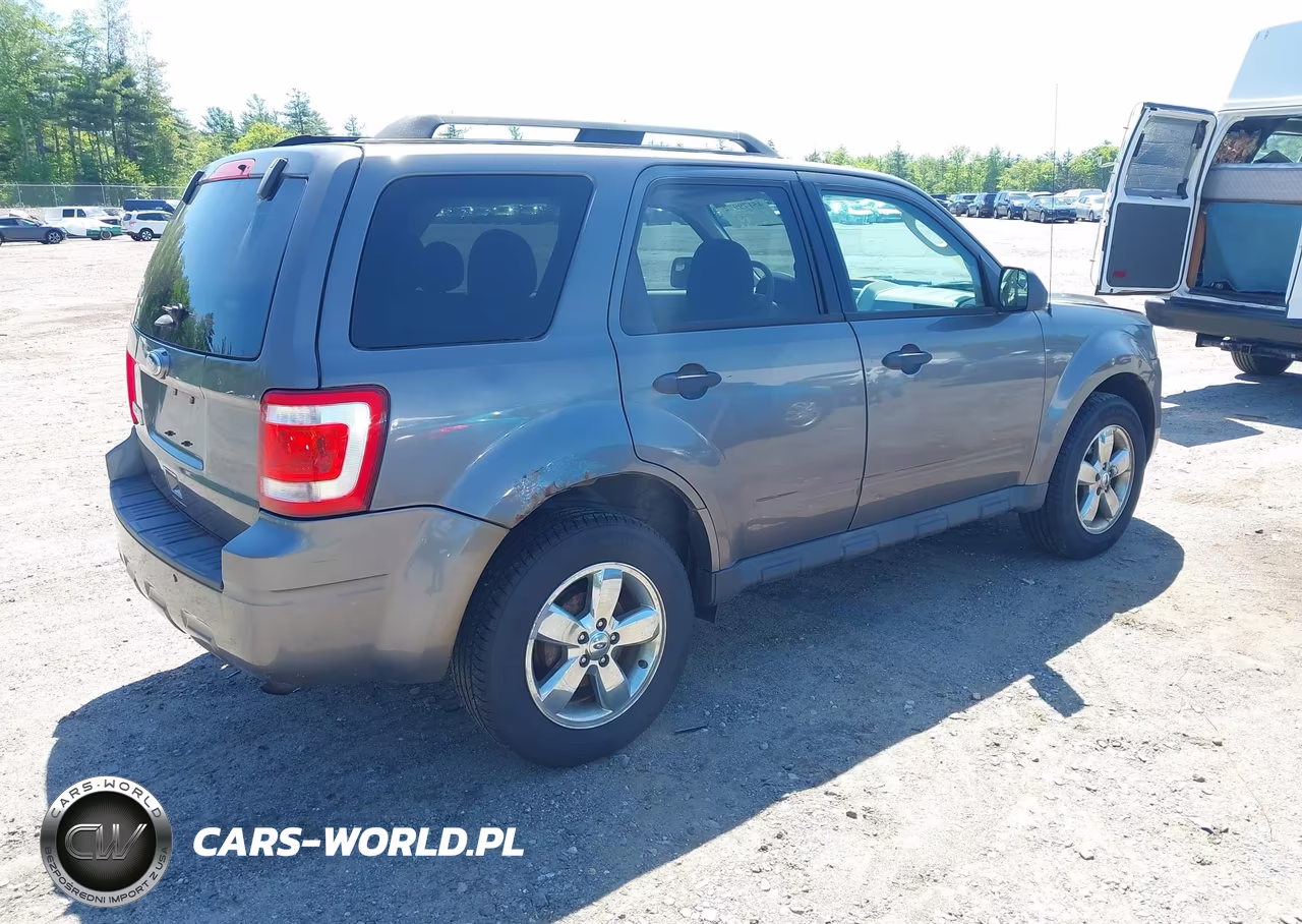 2012 Ford Escape Xlt VIN:1FMCU9D7XCKC33742 - 4