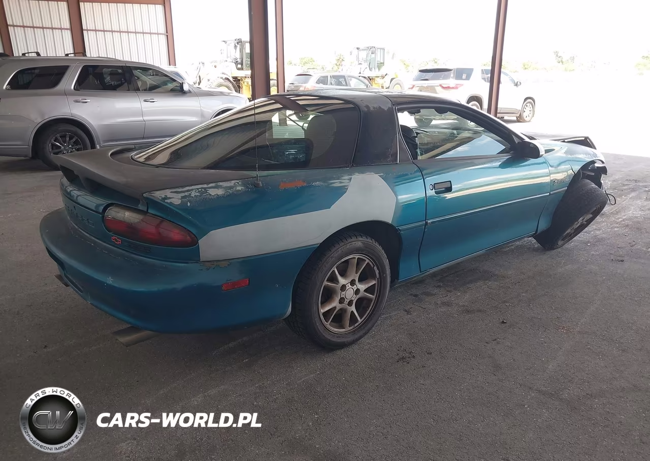 1996 Chevrolet Camaro Z28 VIN:2G1FP22P2T2152899 - 4