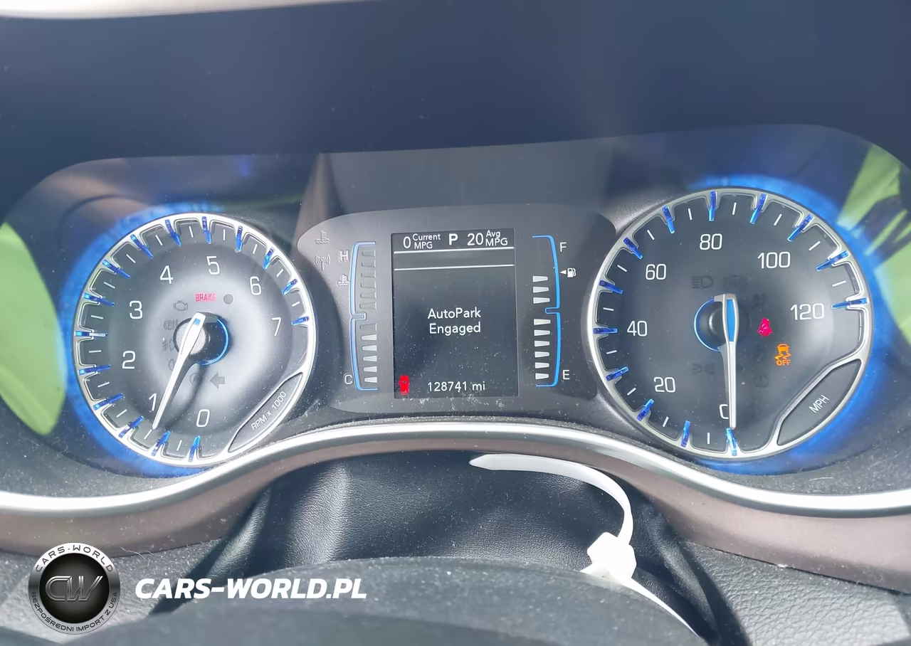 2020 Chrysler Voyager Lx VIN:2C4RC1CG1LR250810 - 7
