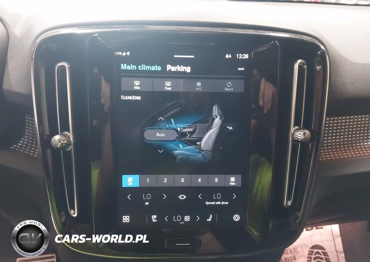 2022 Volvo Xc40 Recharge Pure Electric P8 Twin Ultimate VIN:YV4ED3UB7N2700341 - 18