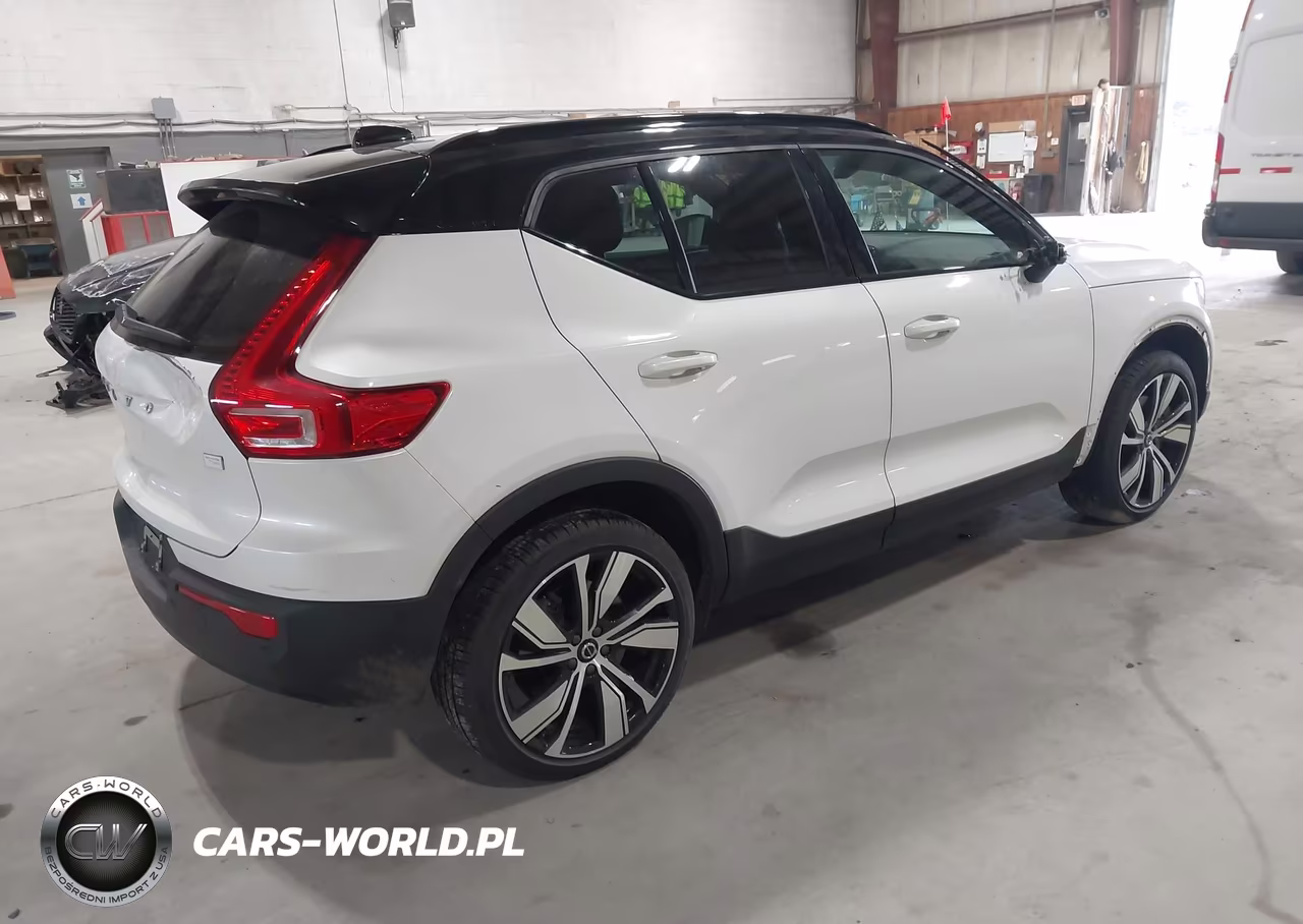 2022 Volvo Xc40 Recharge Pure Electric P8 Twin Ultimate VIN:YV4ED3UB7N2700341 - 4