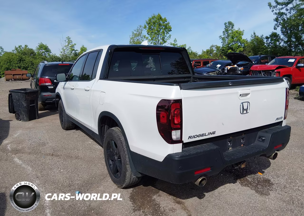 2022 Honda Ridgeline Black Edition VIN:5FPYK3F82NB029852 - 3