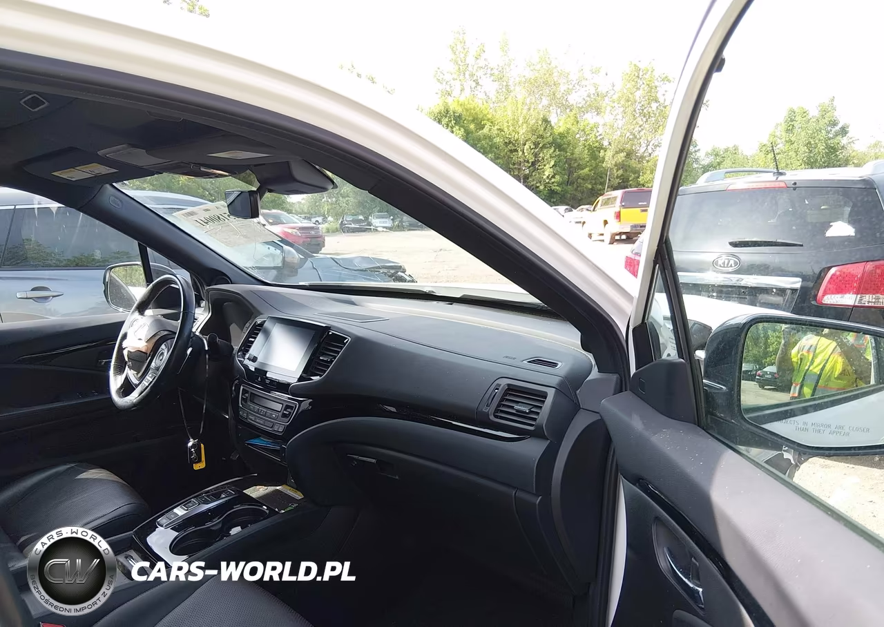 2022 Honda Ridgeline Black Edition VIN:5FPYK3F82NB029852 - 5