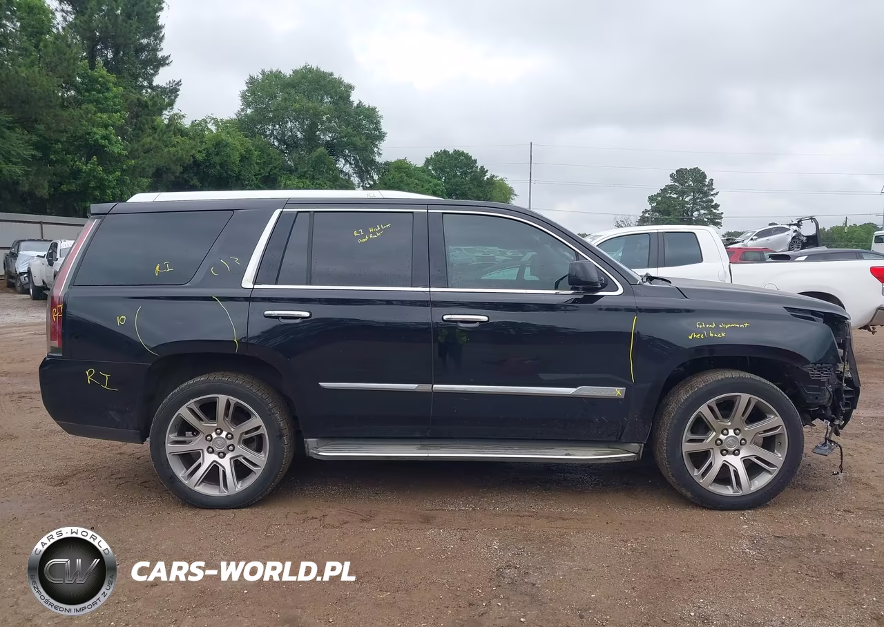 2015 Cadillac Escalade Luxury VIN:1GYS4BKJ0FR163941 - 13