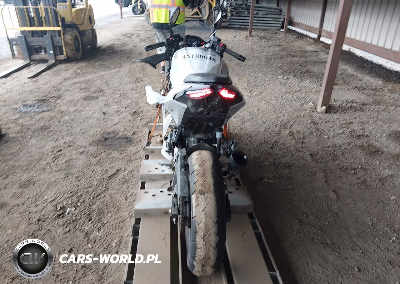 2025 Kawasaki Ex500 VIN:ML5EXGG17SDA69818 - 6