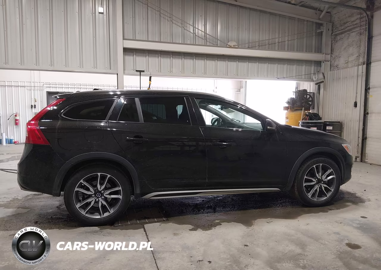 2016 Volvo V60 Cross Country T5 VIN:YV4612HK4G1006040 - 13