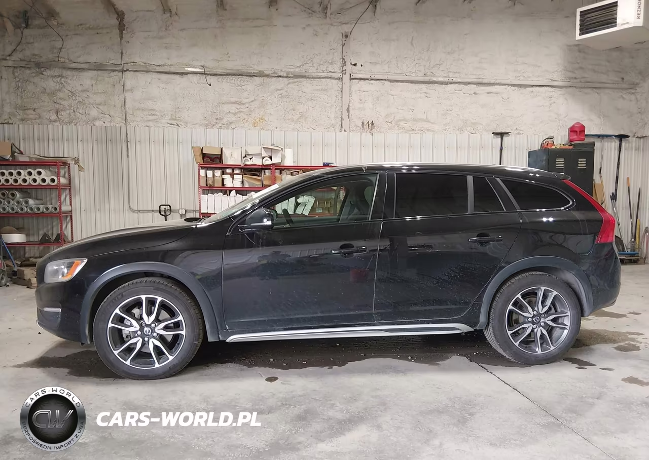 2016 Volvo V60 Cross Country T5 VIN:YV4612HK4G1006040 - 14