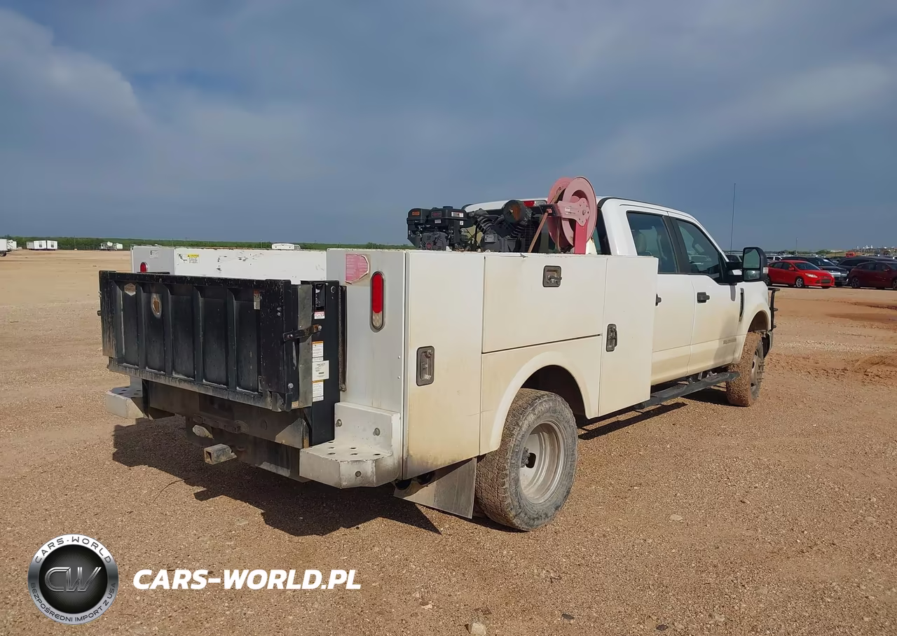2019 Ford F-350 Xl VIN:1FT8W3DT8KEF12232 - 4