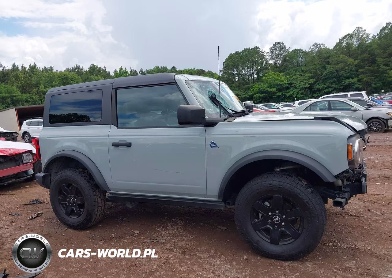 2022 Ford Bronco Black Diamond VIN:1FMDE5AH5NLB67153 - 14