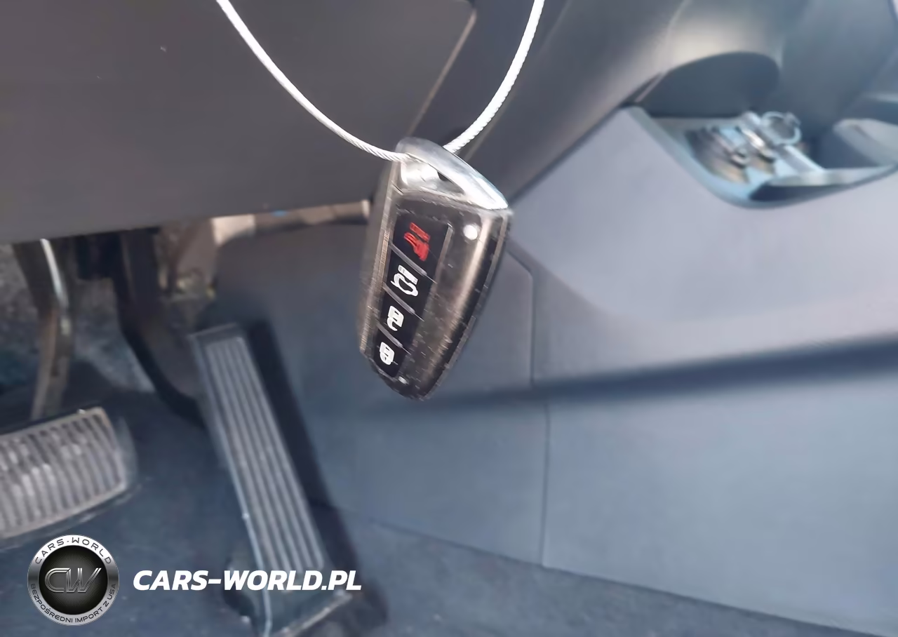 2018 Hyundai Santa Fe Sport 2.4L VIN:5XYZU3LB3JG500501 - 11