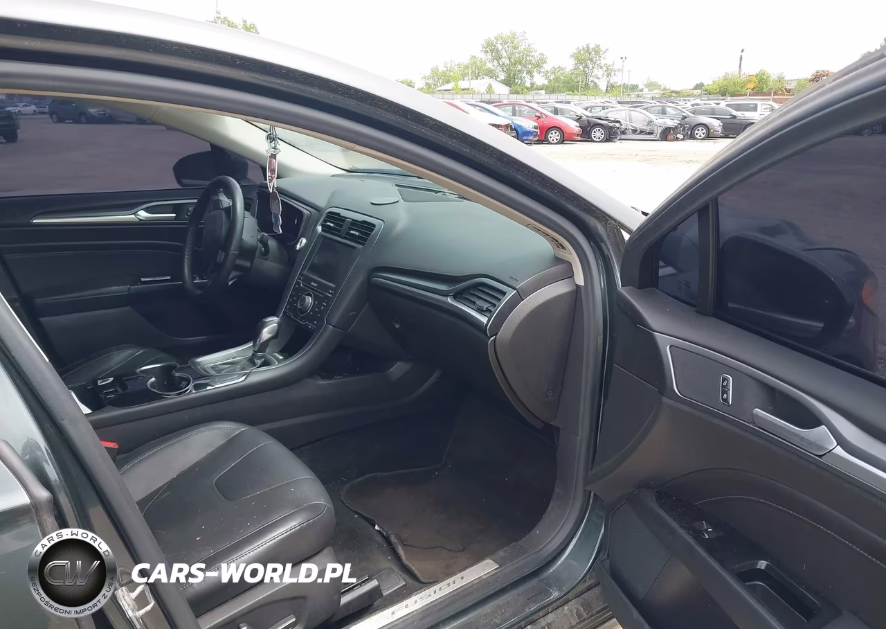 2015 Ford Fusion Titanium VIN:3FA6P0K98FR223256 - 5