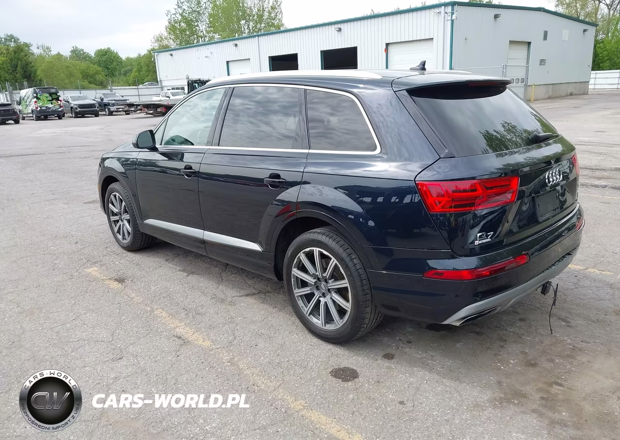 2018 Audi Q7 3.0T Premium VIN:WA1VAAF77JD018383 - 3