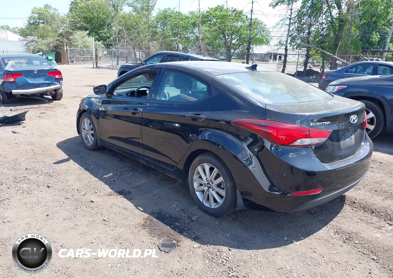 2015 Hyundai Elantra Se VIN:5NPDH4AE7FH595081 - 3