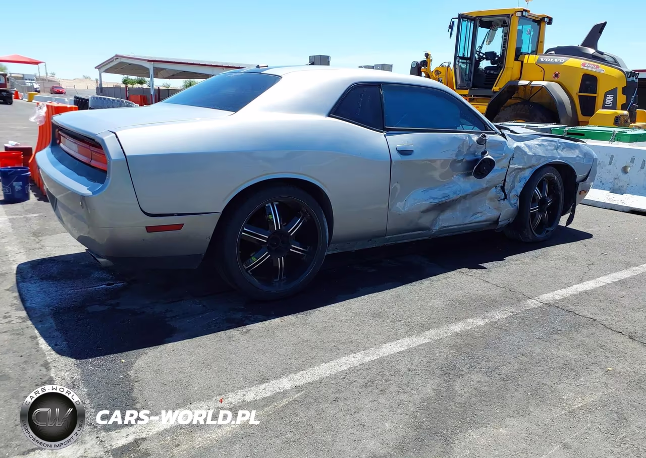 2011 Dodge Challenger VIN:2B3CJ4DG5BH561643 - 4