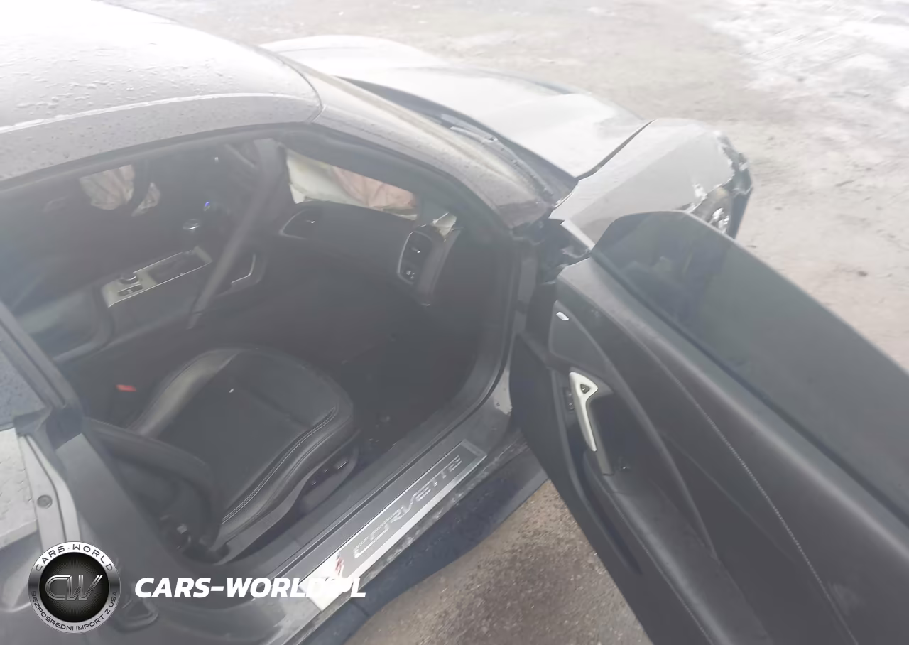 2015 Chevrolet Corvette Stingray VIN:1G1YF2D79F5102924 - 5