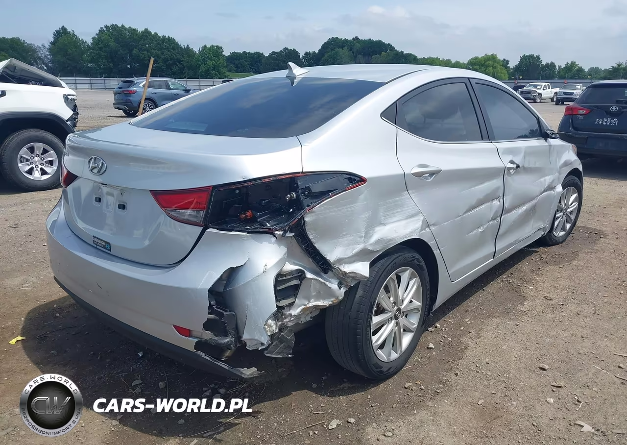 2015 Hyundai Elantra Se VIN:KMHDH4AE4FU233159 - 4