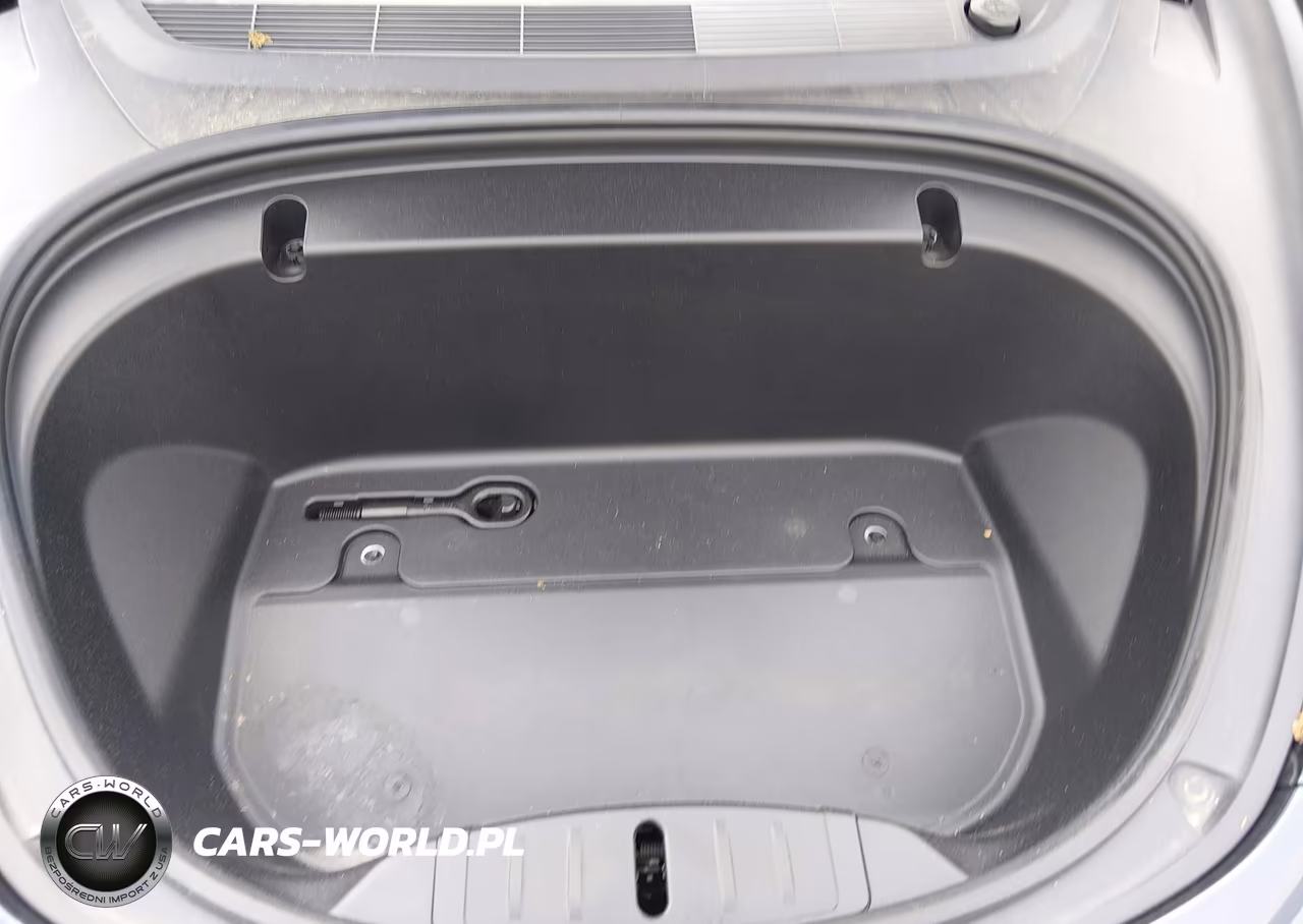 2020 Tesla Model 3 Standard Range Plus Rear-Wheel Drive-Standard Range Rear-Wheel Drive VIN:5YJ3E1EA2LF736708 - 10