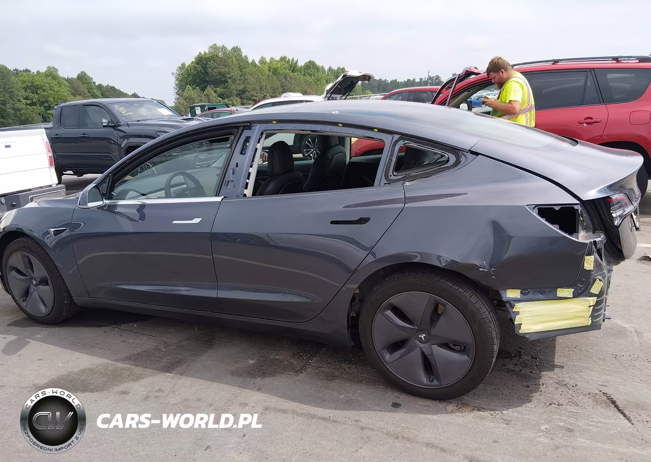2020 Tesla Model 3 Standard Range Plus Rear-Wheel Drive-Standard Range Rear-Wheel Drive VIN:5YJ3E1EA2LF736708 - 13