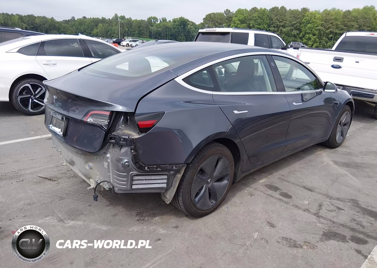 2020 Tesla Model 3 Standard Range Plus Rear-Wheel Drive-Standard Range Rear-Wheel Drive VIN:5YJ3E1EA2LF736708 - 4