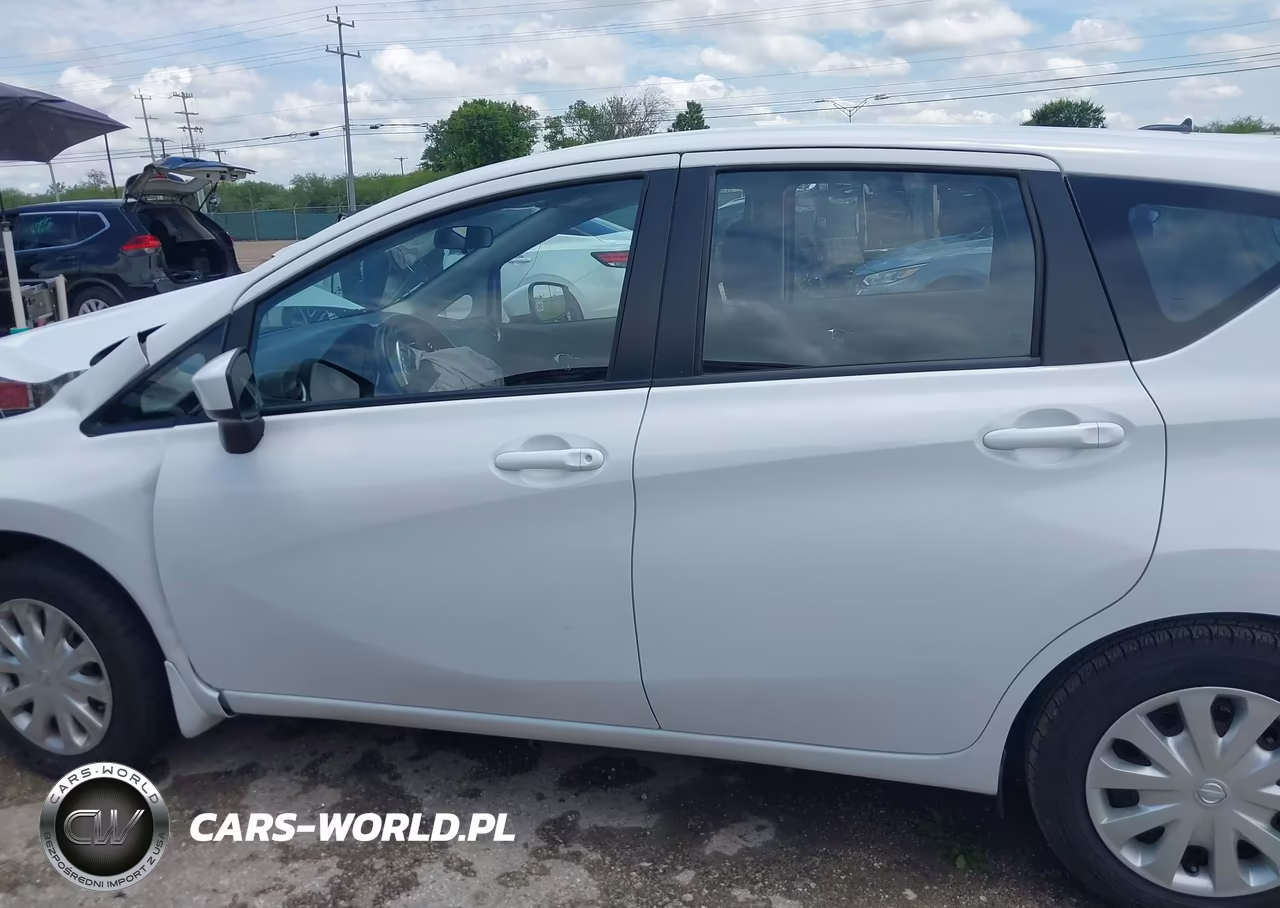2016 Nissan Versa Note Sv VIN:3N1CE2CP2GL368182 - 15