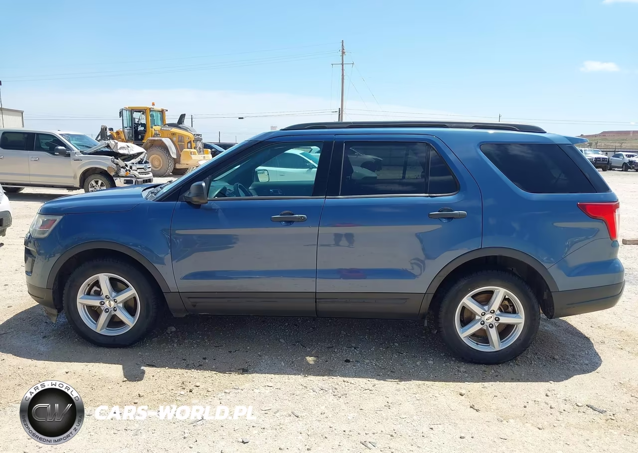 2018 Ford Explorer VIN:1FM5K7B84JGC45108 - 17
