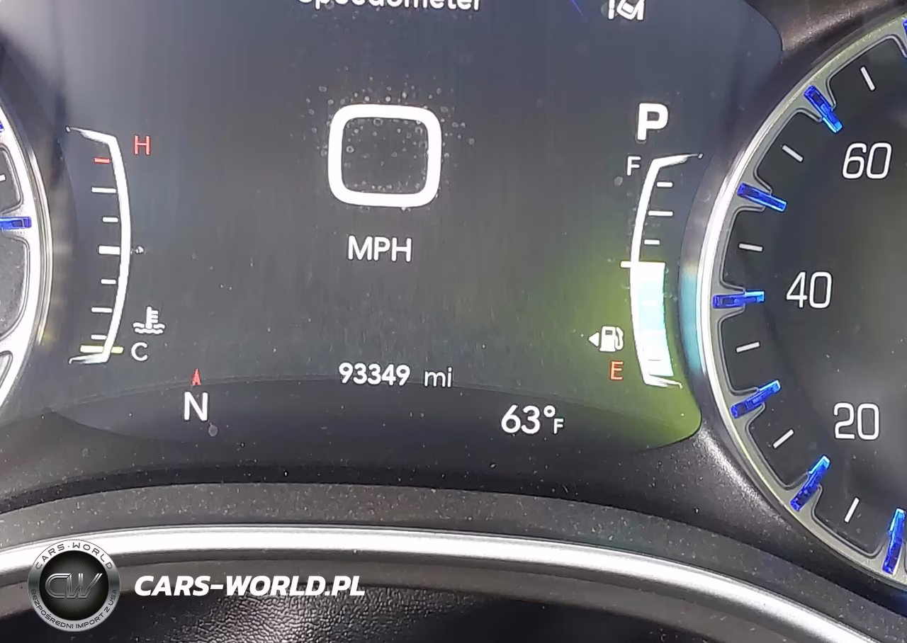 2020 Chrysler Pacifica Touring VIN:2C4RC1FG3LR190413 - 15