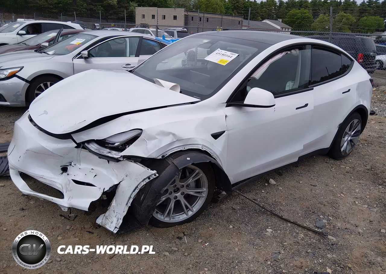 2023 Tesla Model Y Awd-Long Range Dual Motor All-Wheel Drive VIN:7SAYGDEE3PA057122 - 2