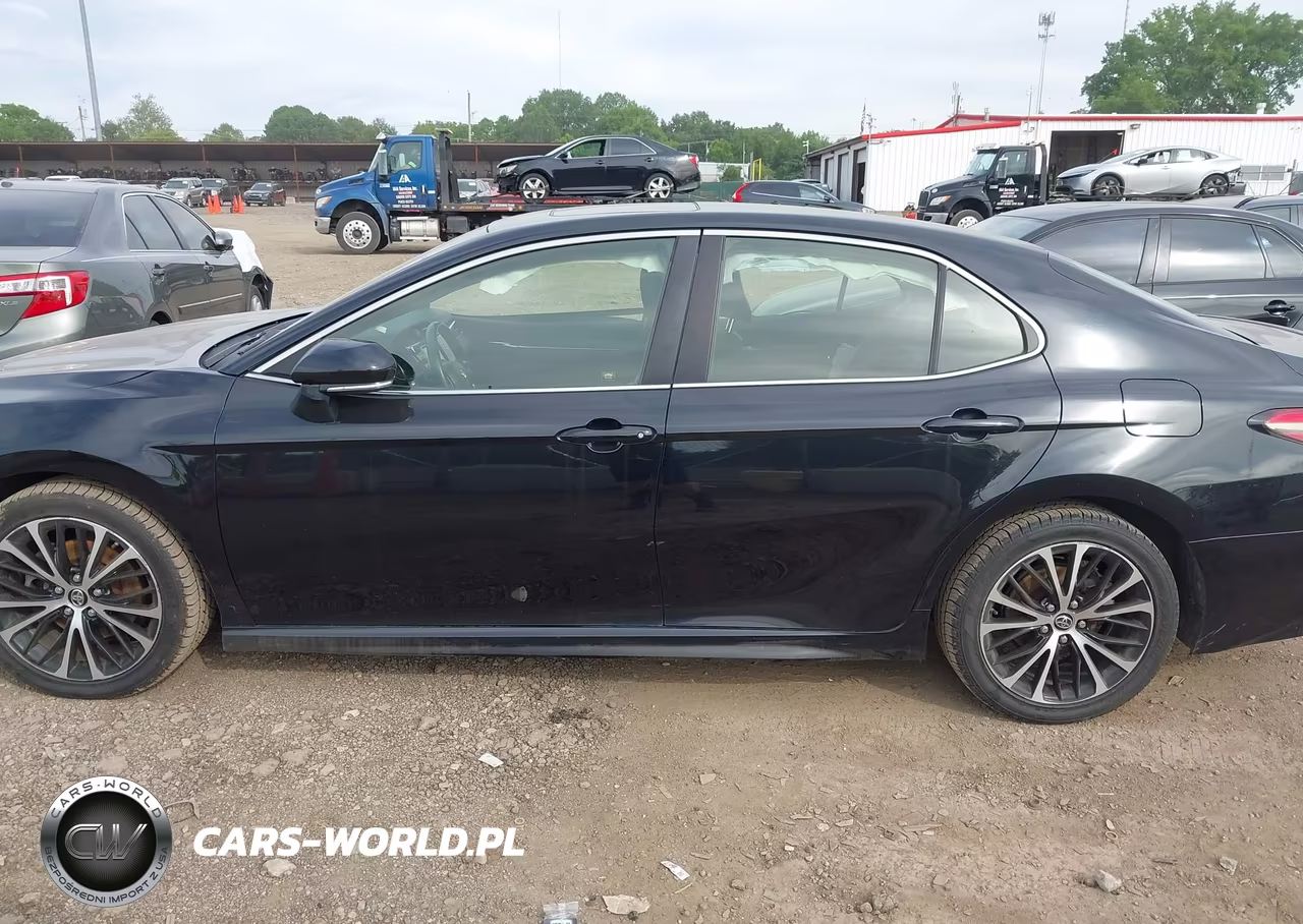 2018 Toyota Camry Se VIN:JTNB11HK5J3013582 - 14