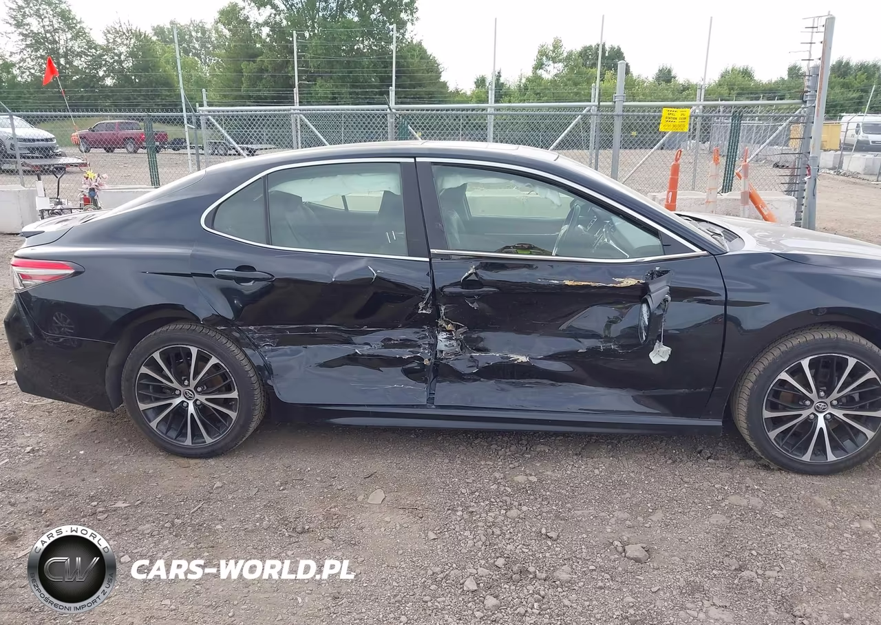 2018 Toyota Camry Se VIN:JTNB11HK5J3013582 - 6