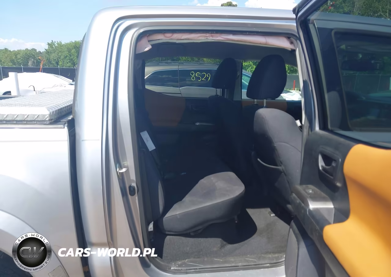 2017 Toyota Tacoma Sr5 V6 VIN:5TFAZ5CN2HX044437 - 8