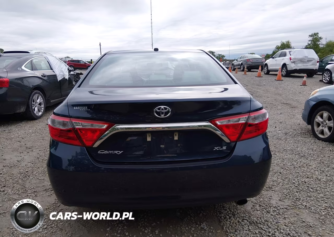 2015 Toyota Camry Xle VIN:4T1BF1FK1FU982981 - 16
