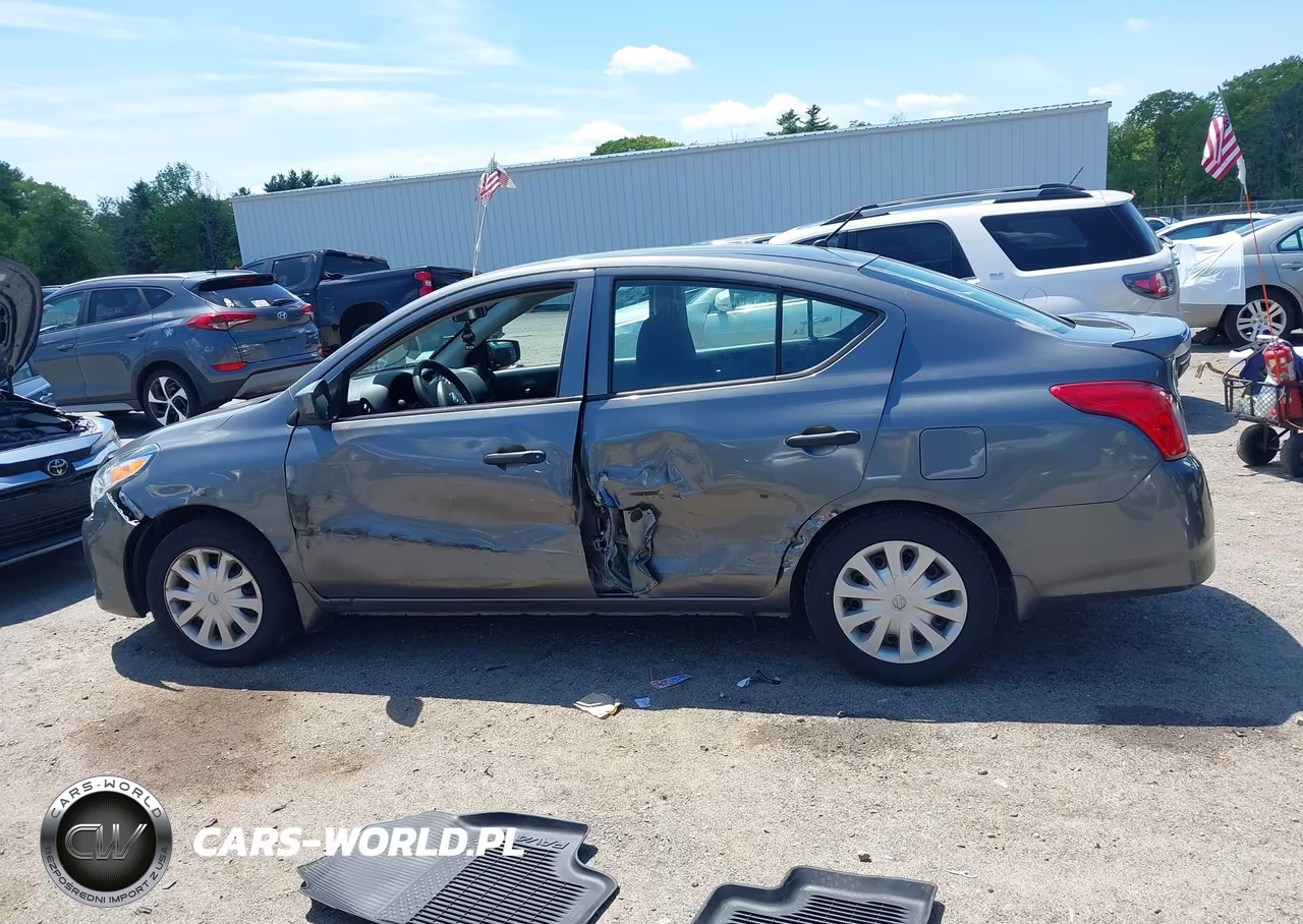 2017 Nissan Versa 1.6 S+ VIN:3N1CN7AP2HL826918 - 14