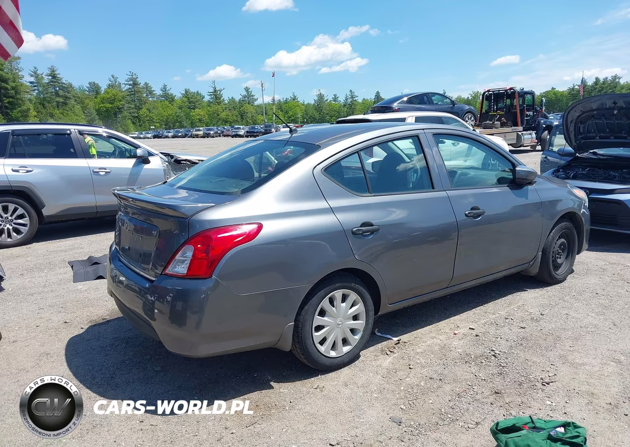 2017 Nissan Versa 1.6 S+ VIN:3N1CN7AP2HL826918 - 4