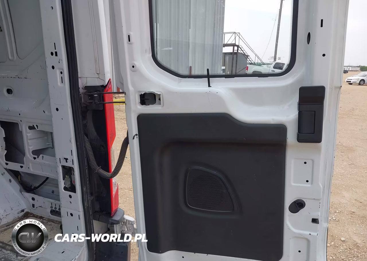 2018 Ford Transit-350 VIN:1FTBW2XM9JKB06500 - 16