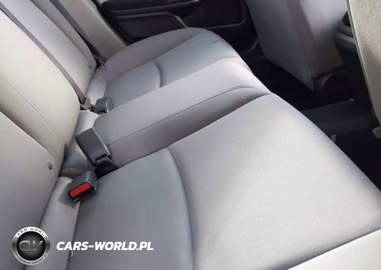 2018 Honda Civic Lx VIN:2HGFC2F51JH588229 - 8