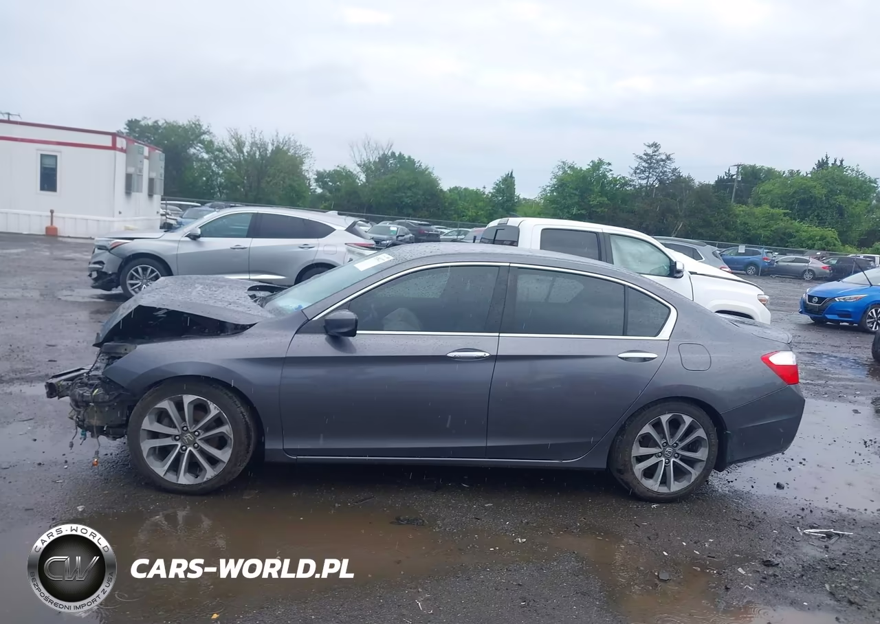 2015 Honda Accord Sport VIN:1HGCR2F54FA236608 - 14