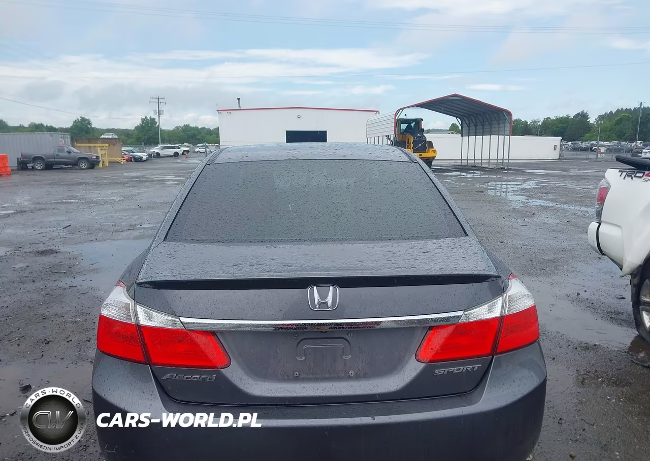 2015 Honda Accord Sport VIN:1HGCR2F54FA236608 - 16