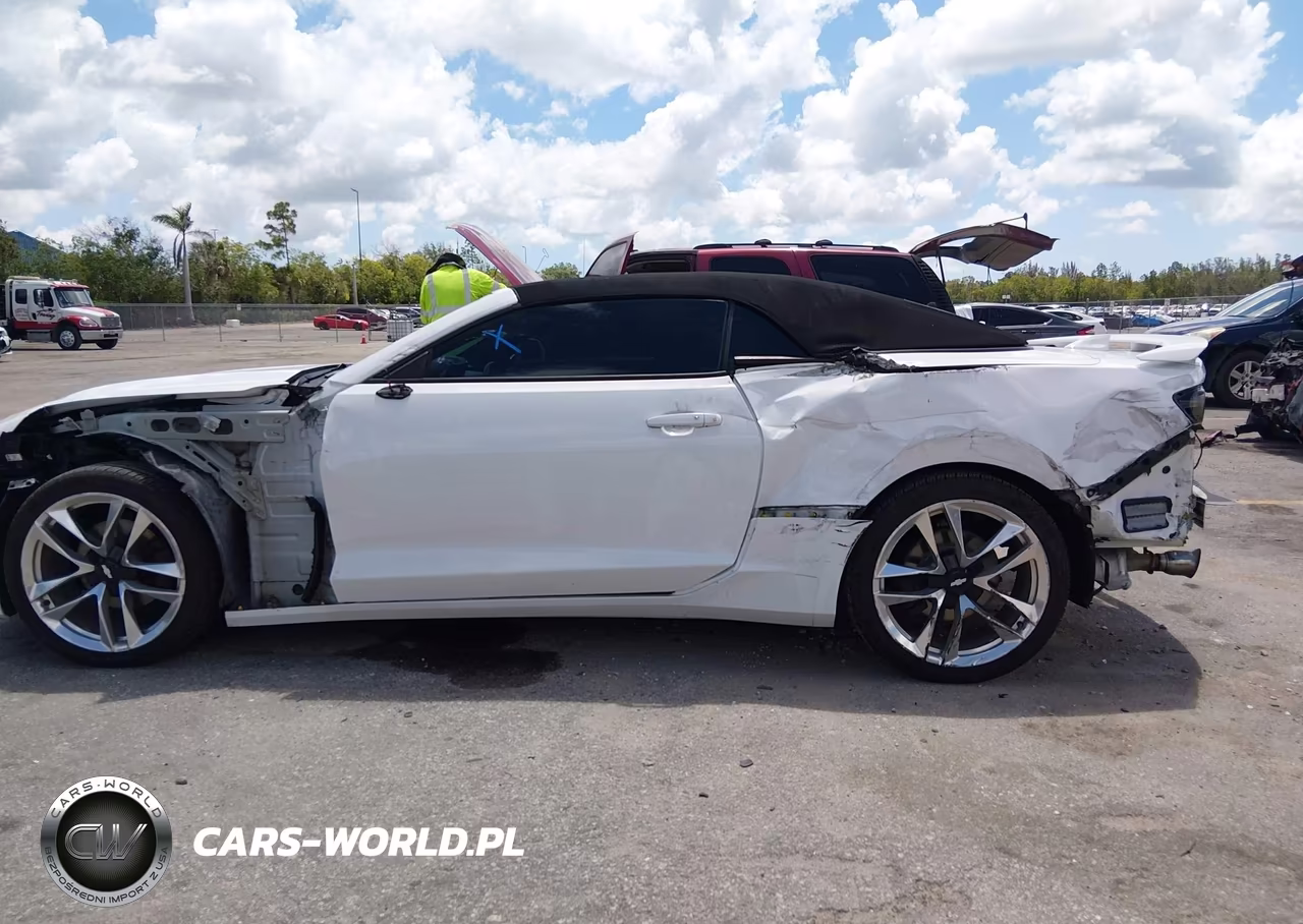 2020 Chevrolet Camaro Rwd 1Lt VIN:1G1FB3DS9L0110379 - 14