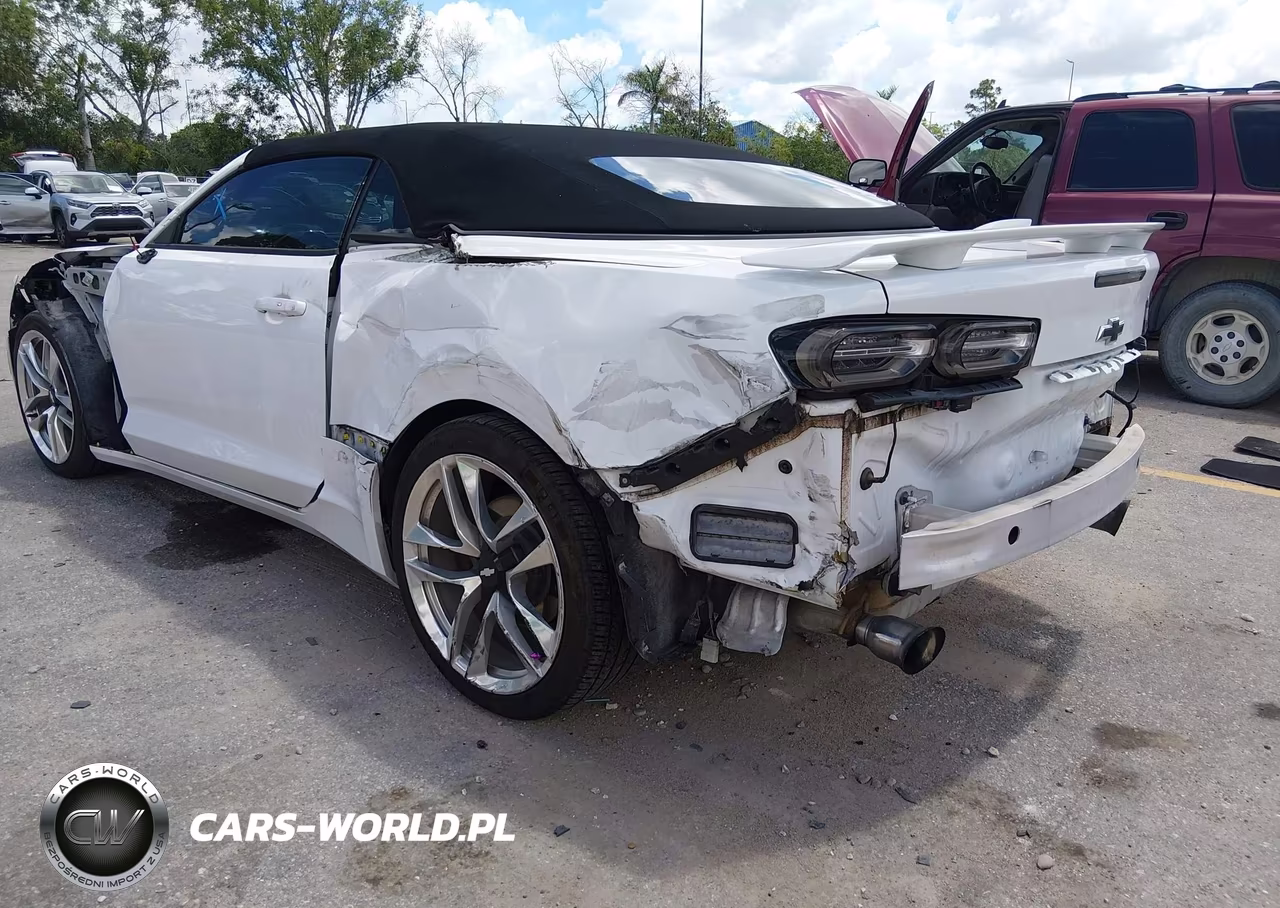 2020 Chevrolet Camaro Rwd 1Lt VIN:1G1FB3DS9L0110379 - 3