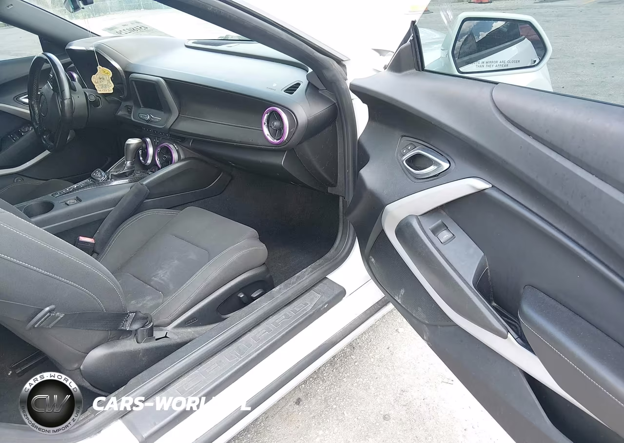 2020 Chevrolet Camaro Rwd 1Lt VIN:1G1FB3DS9L0110379 - 5