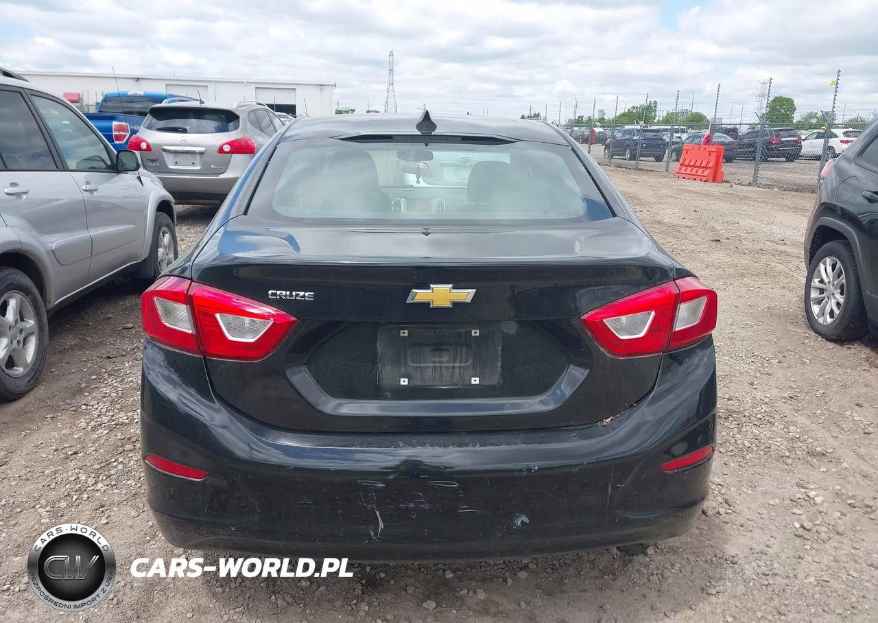 2018 Chevrolet Cruze Ls Auto VIN:1G1BC5SM2J7161321 - 16