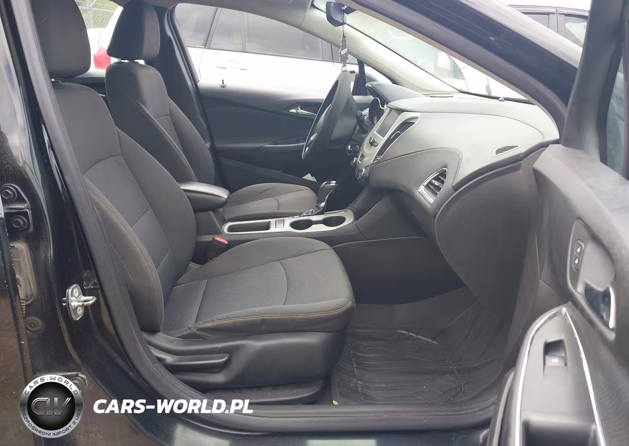 2018 Chevrolet Cruze Ls Auto VIN:1G1BC5SM2J7161321 - 5