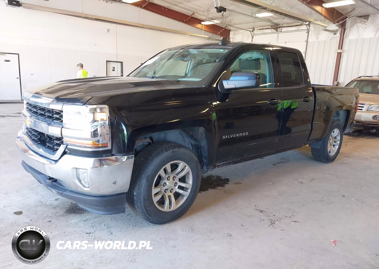 2018 Chevrolet Silverado 1500 1Lt VIN:1GCVKREH7JZ215326 - 2